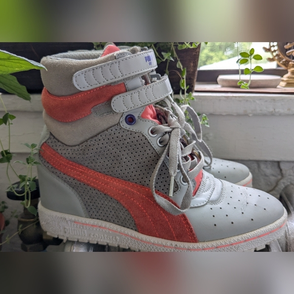 Puma Women's Sky Wedge Fashion Sneaker - Limestone Gray / Fluorescent Peach (Pre - Picture 5 of 7